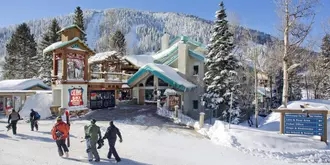 Alpine Village Suites