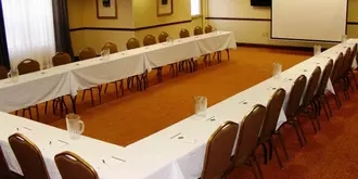 Country Inn & Suites Shoreview