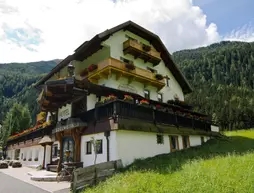 Hotel-Pension Edelweiss