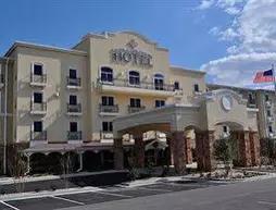 Evangeline Downs Hotel, an Ascend Hotel Collection Member