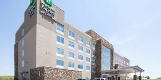 Holiday Inn Express and Suites Indianapolis NE Noblesville