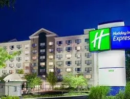 Holiday Inn Express Hauppauge-Long Island