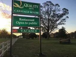 Quality Inn Carriage House