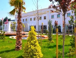 Kadak Garden Hotel