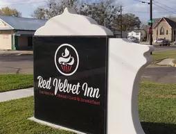 Red Velvet Inn