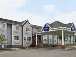 Microtel Inn & Suites by Wyndham Syracuse Baldwinsville