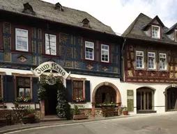 Hotel und Weinhaus Zum Krug