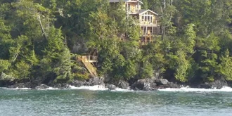 Reef Point Oceanfront Bed and Breakfast