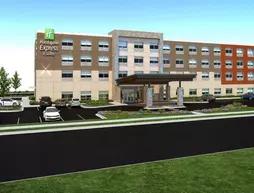 Holiday Inn Express and Suites Salem