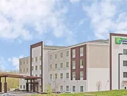 Holiday Inn Express & Suites New Cumberland