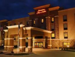 Hampton Inn & Suites Fargo