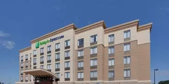 HOLIDAY INN EXPRESS & SUITES ORLEANS SOUTHWEST