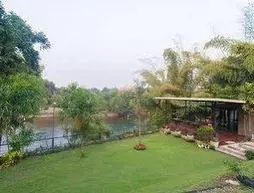 Kanvela Resort