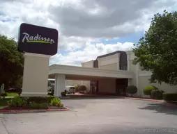 Radisson Hotel North Fort Worth Fossil Creek