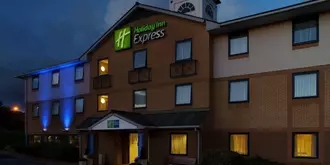 Holiday Inn Express Swansea East