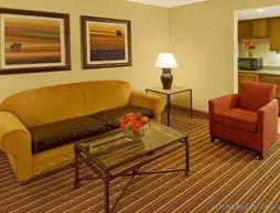 DoubleTree Suites by Hilton Omaha
