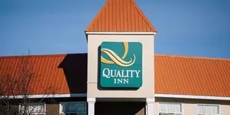 Quality Inn Whitecourt