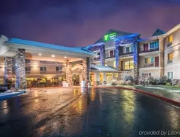 Holiday Inn Express Hotel & Suites Gunnison