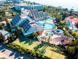 Queen's Park Göynük Hotel