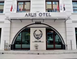 Arus Hotel