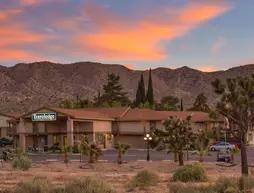 Travelodge Inn & Suites by Wyndham Yucca Valley/Joshua Tree