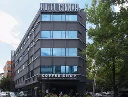 Hotel Cinnah