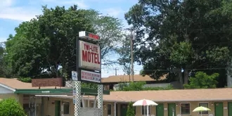 TwiLite Motel
