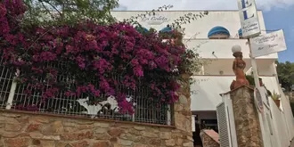 Hotel La Caleta de Tamariu