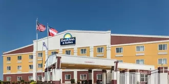 Days Inn and Suites Union City