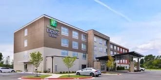 Holiday Inn Express and Suites Siloam Springs