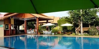 Bangsaray Village Resort