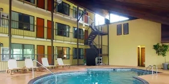 Quality Inn & Suites River Suites