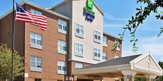 Holiday Inn Express Hotel and Suites Dallas-Addison