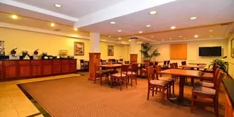 BEST WESTERN PLUS Laguna Brisas Spa Hotel