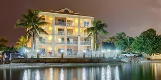 Hutchinson Island Plaza Hotel & Suites
