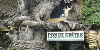 Ponce Suites Gallery Hotel