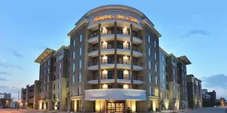 Hampton Inn & Suites Des Moines Downtown