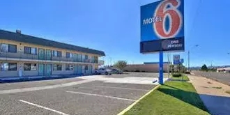 Motel 6 Douglas