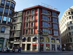 Tryp Bilbao Arenal Hotel
