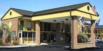 Travelers Inn and Suites Sumter