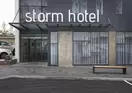 Storm Hotel