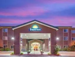 Days Inn by Wyndham Wellington Fort Collins Area