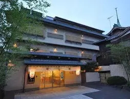 Gion Ryokan Karaku