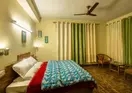 Hotel Kalinga Grand