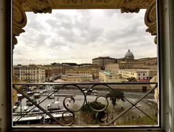 A View & A Touch of Rome
