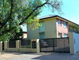 Adelaide DressCircle Apartments - Childers Street