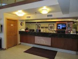 Express Suites Riverport Inn & Suites