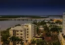 Lanai Riverside Apartments