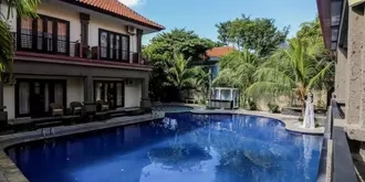 Taman Tirta Ayu Pool and Mansion