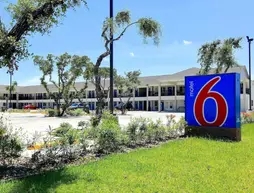 Motel 6 Rockport,TX